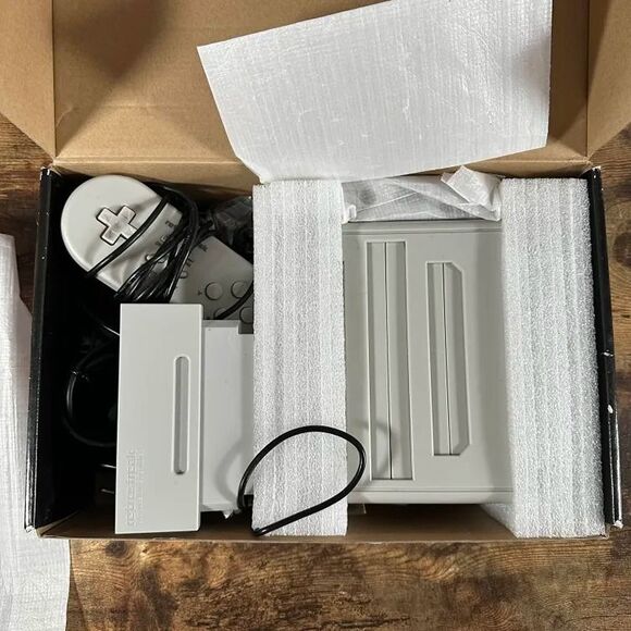 NEW Retro Freak Premium Game Console and Controller Adapter Set from Japan OPEN - Picture 5 of 5